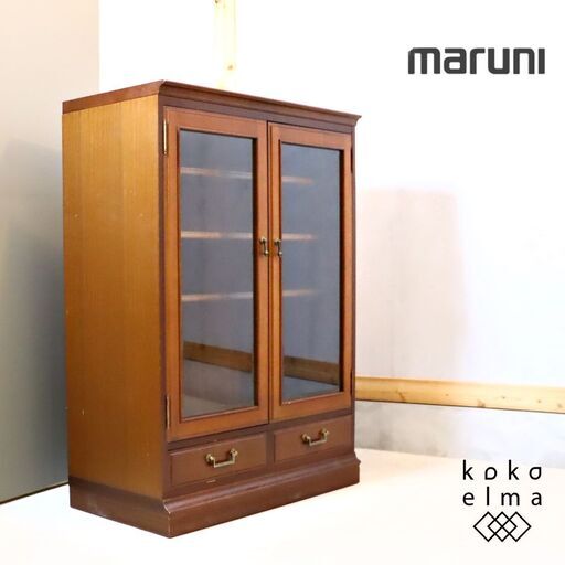 人気のmaruni(マルニ木工)の地中海シリーズ ミドルボードです！！クラシックなデザインが印象的なアンティーク調キャビネットは食器棚や本棚としてもおススメです♪