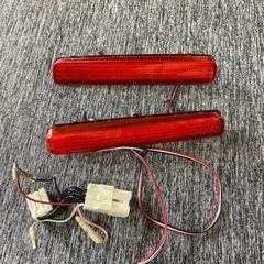プリウスα LEDリフレクター