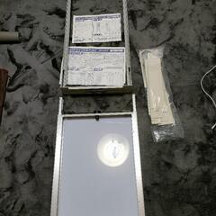 コロナ　窓用取付枠　WTー８Ｈ
