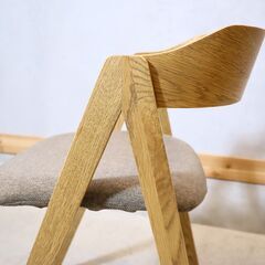 unico ウニコ　ロッドシリーズ　ダイニングチェア ２脚 unico(ウニコ)のDIX(ディクス)シリーズのダイニングチェア 2脚セット