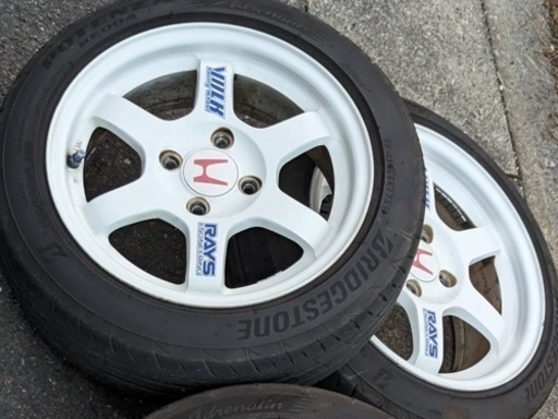 TE37 15inch6.5j+39 ホワイト2本