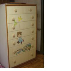 整理ダンスの画像