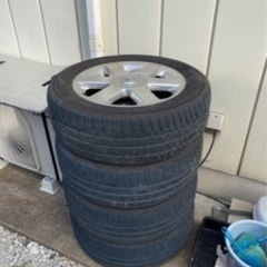 215/60R16 純正エルグランド