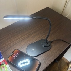 ワイヤレス高速充電器LEDライト付き