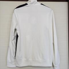 新品ナイキジャンバーの画像