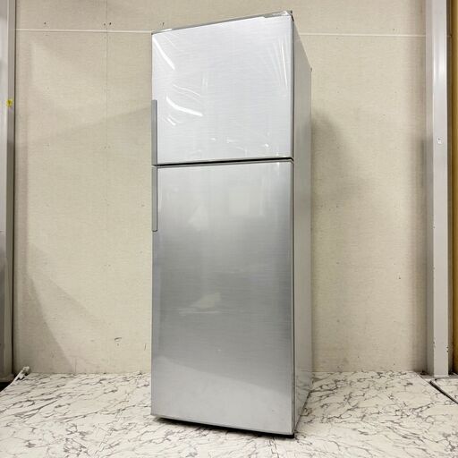 17772  SHARP 大容量2D冷蔵庫  225L ◆大阪市内・東大阪市他 6,000円以上ご購入で無料配達いたします！◆ ※京都・高槻・枚方方面◆神戸・西宮・尼崎方面◆生駒方面、大阪南部方面　それぞれ条件付き無料配送あり！