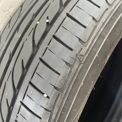 車のパーツ タイヤ、ホイールの画像