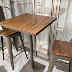 バーテーブル、チェア　3点セットの画像