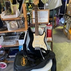 🍀【お取り置き中です】Squire スクワイヤー／ギター 楽器 弦楽器の画像