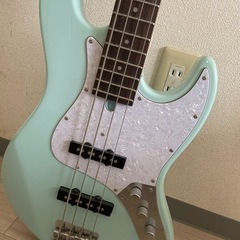 ベース　バッカスの画像