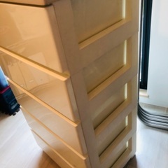 収納ダンス　収納ケースの画像