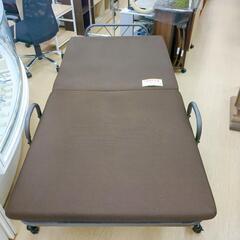 折りたたみベット★コンパクト、家具 、ベッド シングルベッド【こちらは店舗です。浜村鹿野温泉ICから3分 買取本舗 宮本リサイクル 営業時間9～19時 定休日水曜のみ←連絡できませんm(_ _)m】の画像