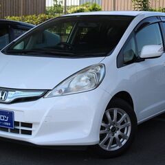 ホンダの人気車種💁‍♀️✨フィット　ハイブリッド 　ベースグレード🚗