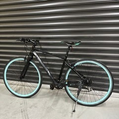 自転車 クロスバイクの画像