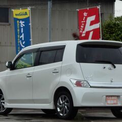 🌸スプリングフェア開催中🌸修復歴無●11スピーカー●イルミネーション●平成25年bB　Z煌　純正SDナビ　フルセグTV　バックカメラ　Bluetooth　ETC　キーレス　予備検査付の画像