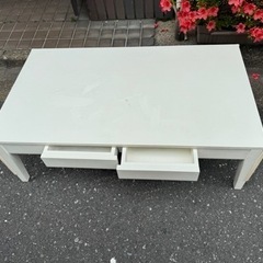 家具 テーブル の画像