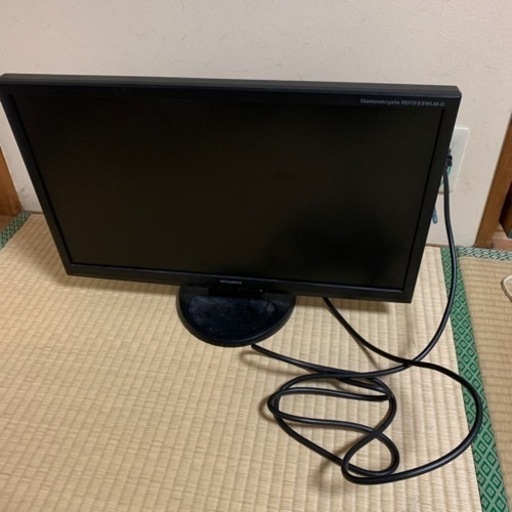 パソコン 周辺機器　液晶ディスプレイ　通電確認済　本体のみ　（0）