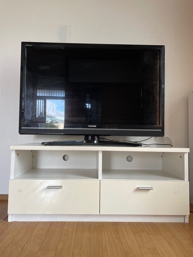 テレビ42型（取り引き中）