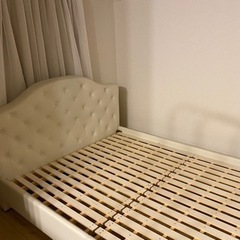 家具 ベッド シングルベッドの画像