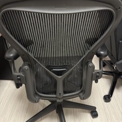 【Herman Miller】アーロンチェアの画像