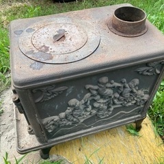 薪ストーブの画像