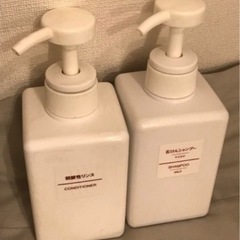 無印良品 MUJI シャンプー&リンスの詰め替え容器 中身なし　生活雑貨 家庭用品 バス用品の画像