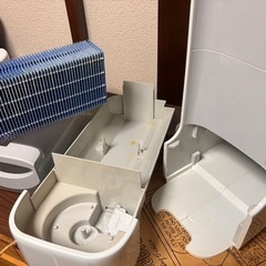 SHARP製加湿器（13年製）の画像