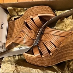 アグ　UGG サンダルの画像