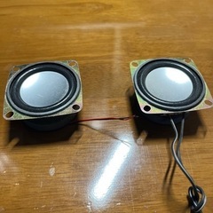 スピーカー