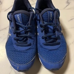 アシックス　22.5cmの画像