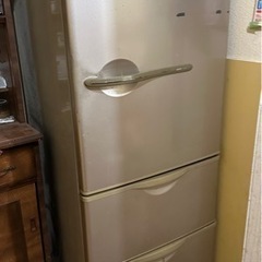 【商談中】冷蔵庫あげますの画像