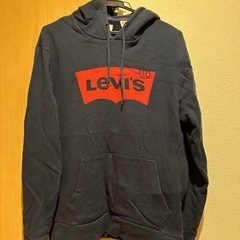 リーバイス パーカー Ｍサイズ ネイビー