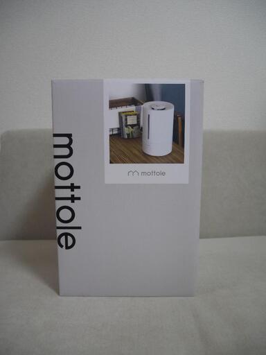 【売ります／2,500円】mottole(モットル)　上部給水加湿器　オフホワイト