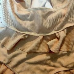 【新品未使用】フリルビキニ タンキニ ピンクベージュ ハイウエスト水着の画像