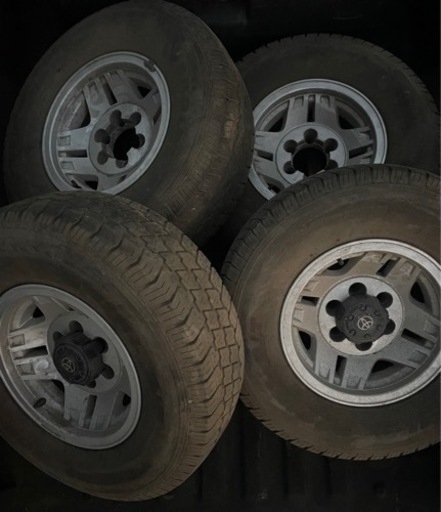 トヨタ 70系 ランドクルーザー ランクル 純正 15in PCD139.7 6H ヨコハマ 265/70R15