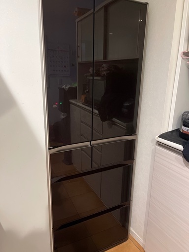 【取引中】日立冷蔵庫　R-G5700E(XT)