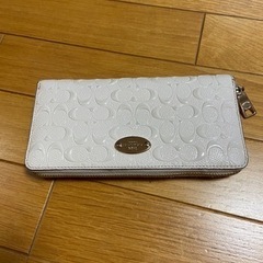 COACH 長財布　ホワイトシグネチャー 