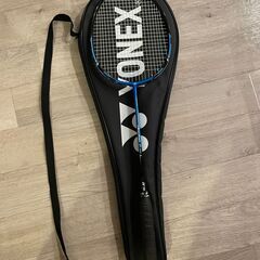 バドミントン ラケット 使用回数1回 （カバーセット）【即引渡可能】の画像