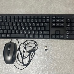 ワイヤレスキーボード ＋ マウスセット