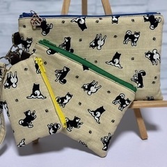 柴犬柄　3連ポーチ　ストラップ付き