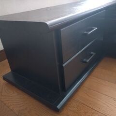 テレビ台の画像