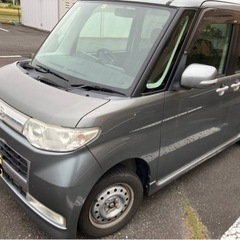 タントカスタム　　ナビ　バックカメラ