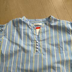 ★未使用品★ブラウスの画像