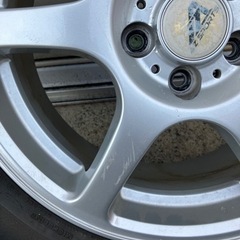 車のパーツ タイヤ、ホイールの画像