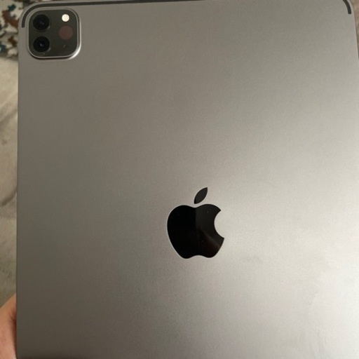 iPad pro11第二世代ほぼ新品