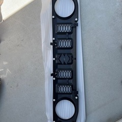 フロントグリルの画像