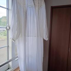 チチカカ 春夏ロングワンピースフリーサイズ 透け感 刺繍 ボタン