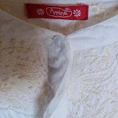 チチカカ 春夏ロングワンピースフリーサイズ 透け感 刺繍 ボタンの画像