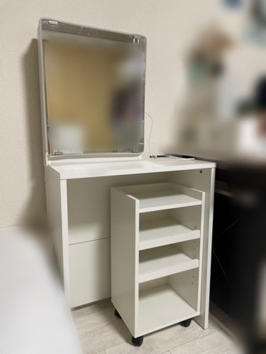 LOWYAドレッサー 収納 コンセント付 美品