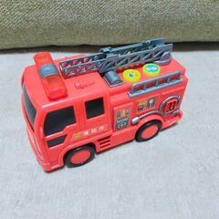 ¥200 サウンドカー 消防車 光る 音